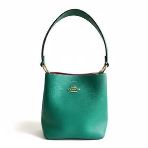 Coach Small Town Bucket Bag Green Pink Interior Double Face Leather